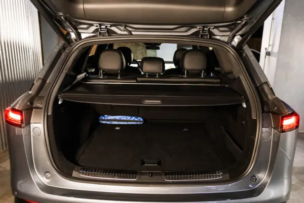 Xpeng G9 93.1 kWh Long Range+Premium Seat & Audio Pack 42