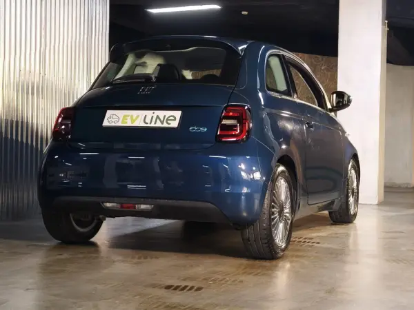 Fiat 500e 42 kWh Icon 8