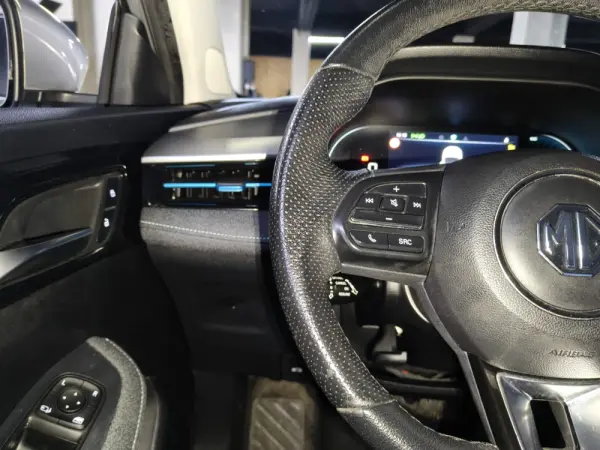 MG MG5 61 kWh Luxury 21