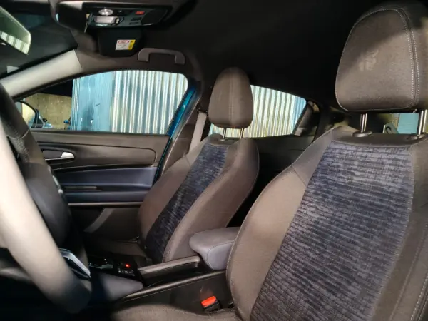 Alfa Romeo Junior Elletrica 50 kWh 21
