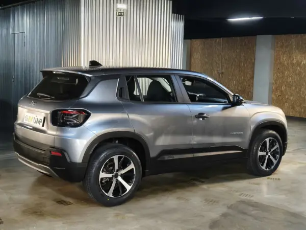 Jeep Avenger 54 kWh Longitude 8