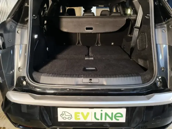 Peugeot E-5008 73 kWh GT 18