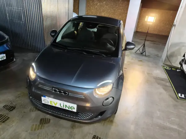 Fiat 500e 42 kWh Icon 7
