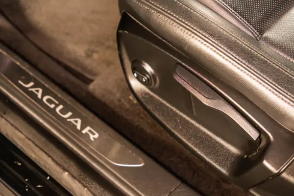 Jaguar I-Pace Black AWD Aut. 38