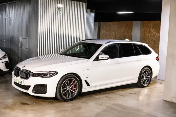 BMW 530 e Pack Desportivo M 2