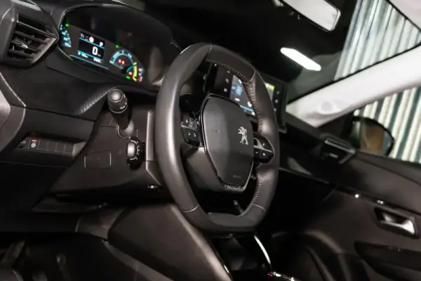 Peugeot e-208 50 kWh Active Pack 21