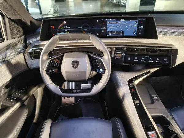 Peugeot E-5008 73 kWh GT 22
