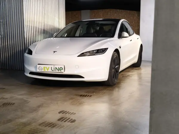 Tesla Model 3 Long Range Tração Integral 3