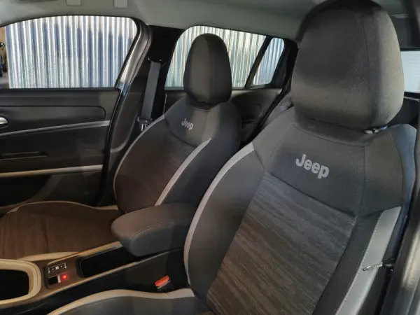 Jeep Avenger 54 kWh Longitude 25