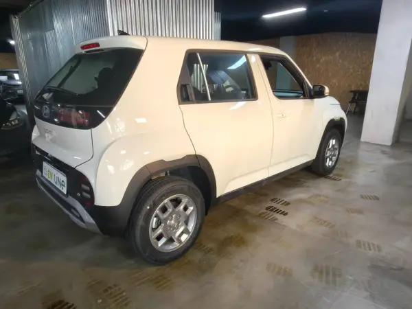 Hyundai Inster 49 kWh Style Plus 10