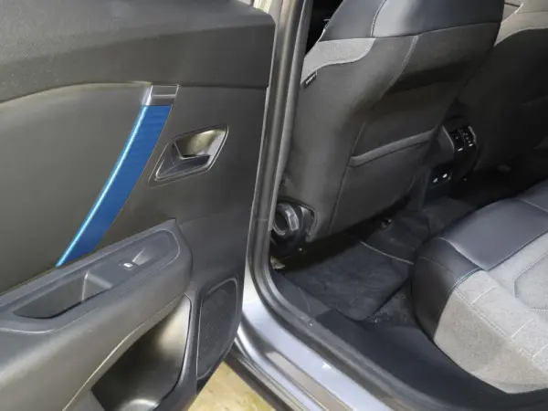Citroen e-C4 50 kWh Feel 27