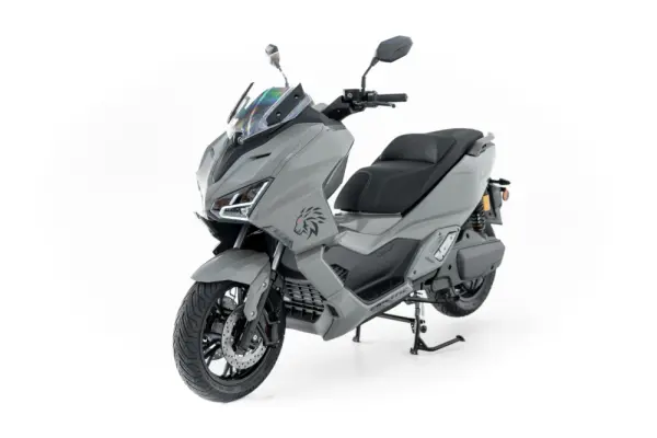 Efun Lion 180 1