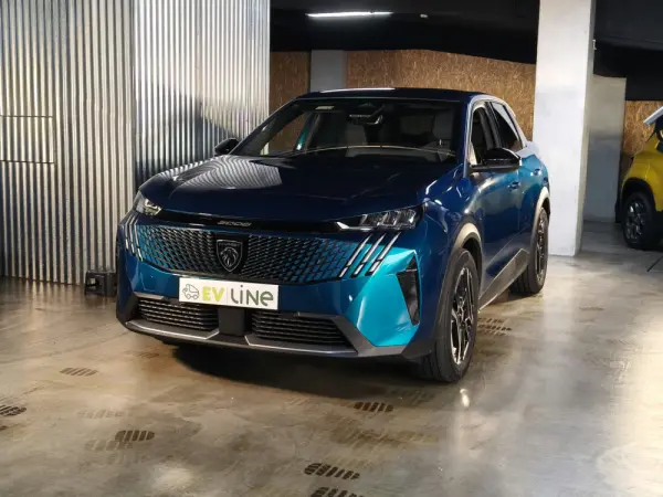 Peugeot E-3008 73 kWh Allure 4
