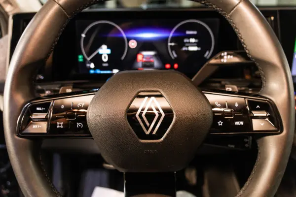 Renault Mégane E-Tech EV60 220hp optimum charge Equilibre 22
