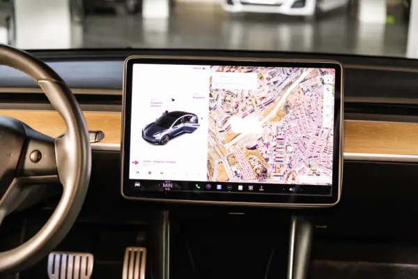 Tesla Model 3 Performance Dual Motor AWD 27