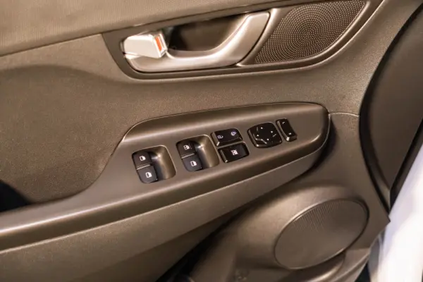 Hyundai Kauai Select 38