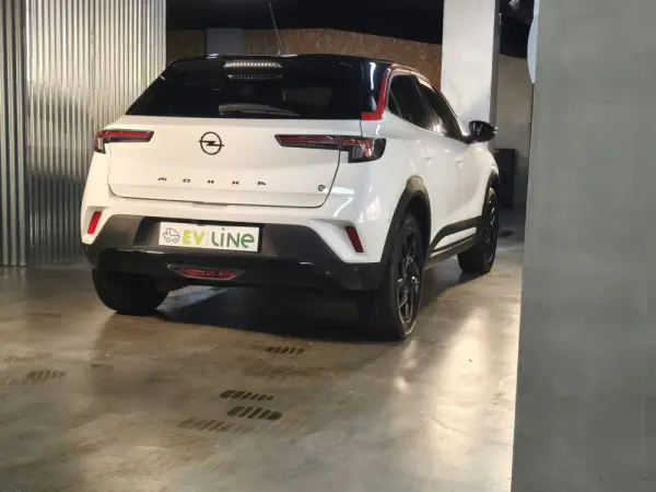 Opel Mokka-e 50 kWh GS 12