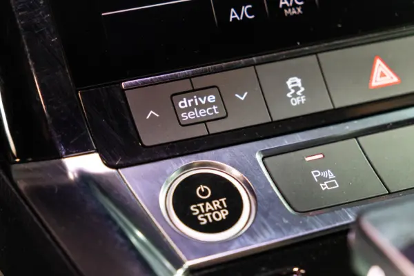 Audi e-tron 55 quattro 31