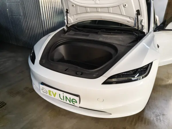 Tesla Model 3 Long Range Tração Integral 8