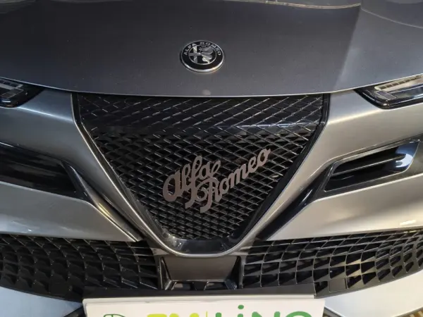 Alfa Romeo Junior 54 kWh Intensa 7