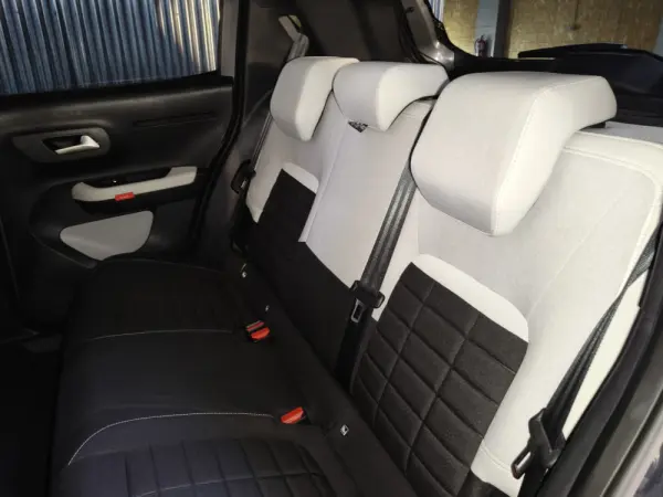 Citroen e-C3 44 kWh Autonomia Conforto Max 33