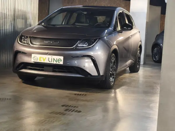 BYD Dolphin 60.4 kWh Comfort 5