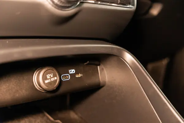 Volvo C40 Recharge 69 kWh Single Motor RWD Core 30