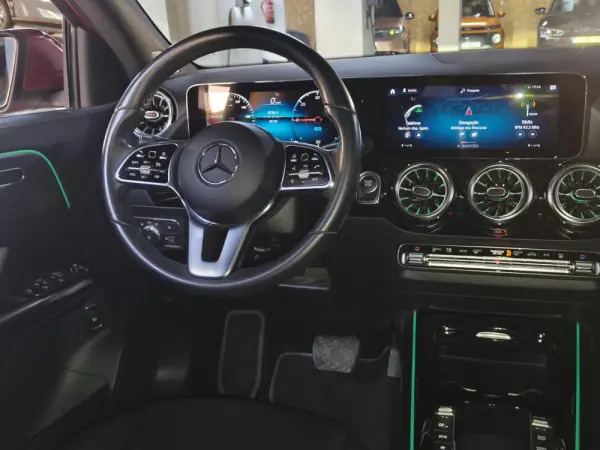 Mercedes-Benz EQA 250 Progressive 24