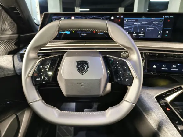 Peugeot E-3008 73 kWh Allure 32