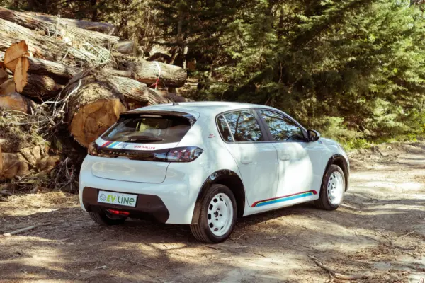 Peugeot e-208 50 kWh Active Active Business 16