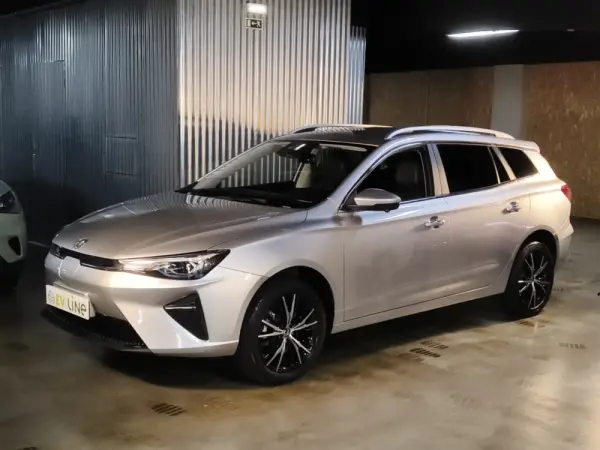MG MG5 61 kWh Luxury 1