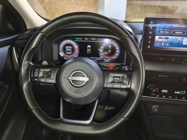 Nissan Qashqai 1.3 DIG-T N-Connecta LED Xtronic 22
