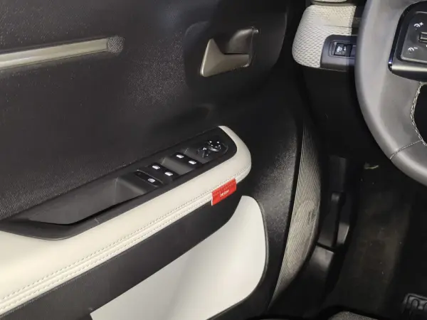 Citroen e-C3 44 kWh Autonomia Conforto Max 29