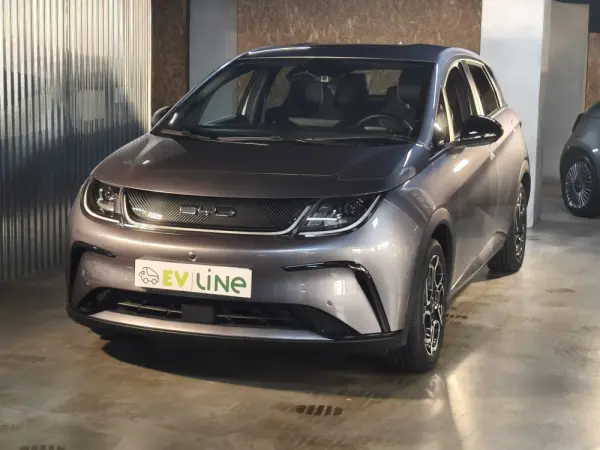 BYD Dolphin 60.4 kWh Comfort 3