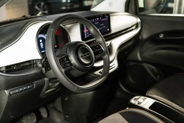 Fiat 500e 42 kWh Icon 15