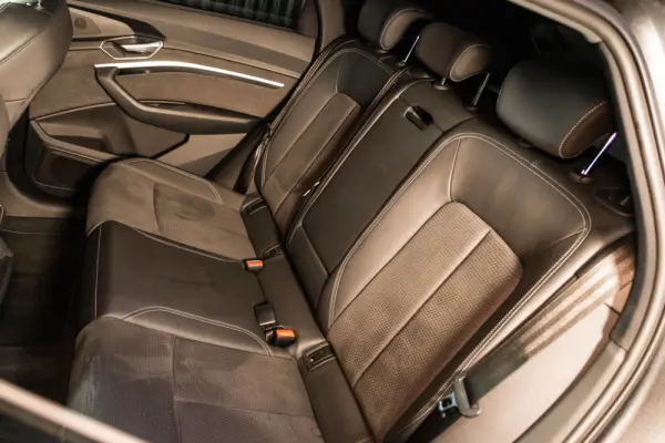 Audi e-tron 55 quattro 36