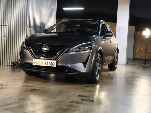 Nissan Qashqai 1.3 DIG-T N-Connecta LED Xtronic 3