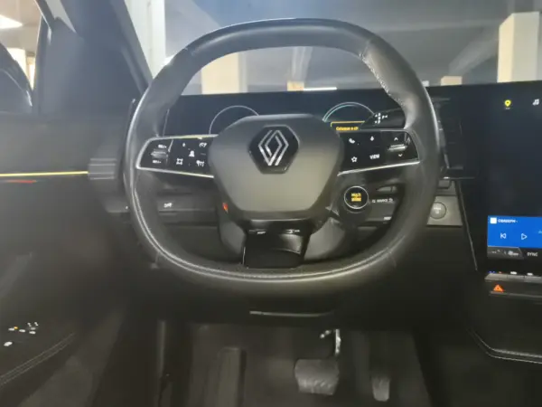 Renault Mégane E-Tech EV60 220hp optimum charge Iconic 18