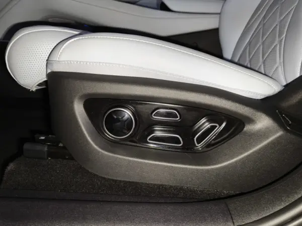 BYD Sealion 7 Sealion7 91.3 kWh Excellence AWD 18