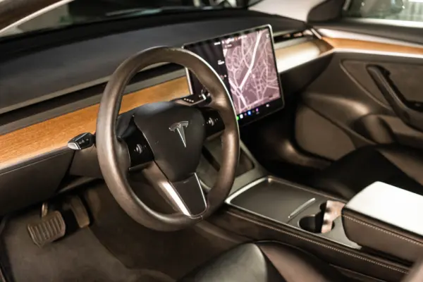 Tesla Model 3 Long Range AWD Dual Motor 18