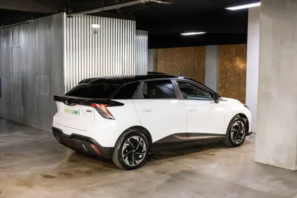 MG MG4 64 kWh Comfort 7