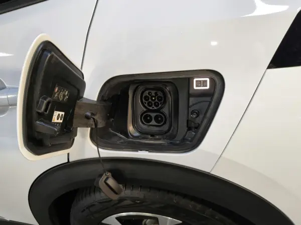 Peugeot e-2008 54 kWh Allure Allure 14
