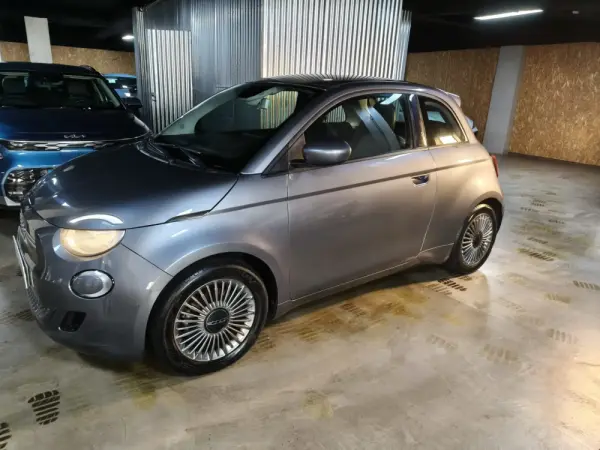 Fiat 500e 42 kWh Icon 5