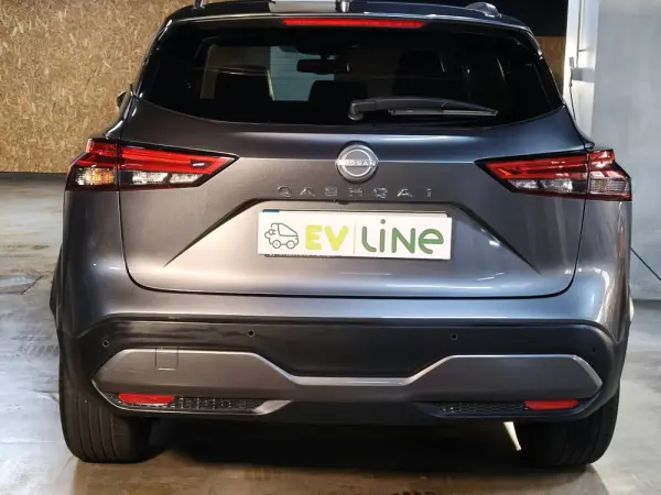 Nissan Qashqai 1.3 DIG-T N-Connecta LED Xtronic 12