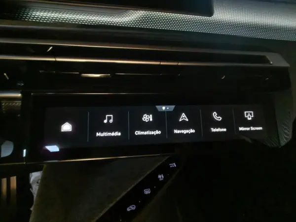 Peugeot E-5008 73 kWh GT 24