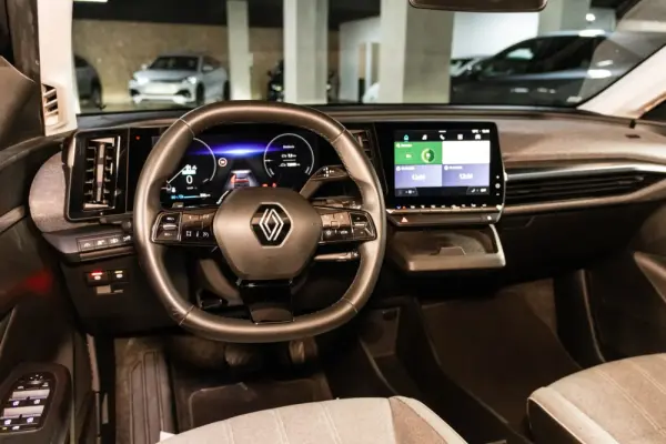 Renault Mégane E-Tech EV60 220hp optimum charge Equilibre 29
