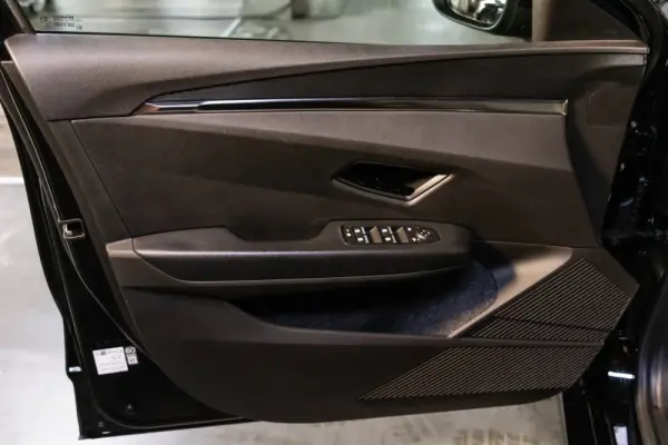 Renault Mégane E-Tech EV60 220hp optimum charge Equilibre 33