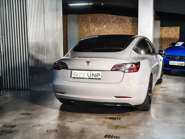 Tesla Model 3 Long Range Tração Integral 14