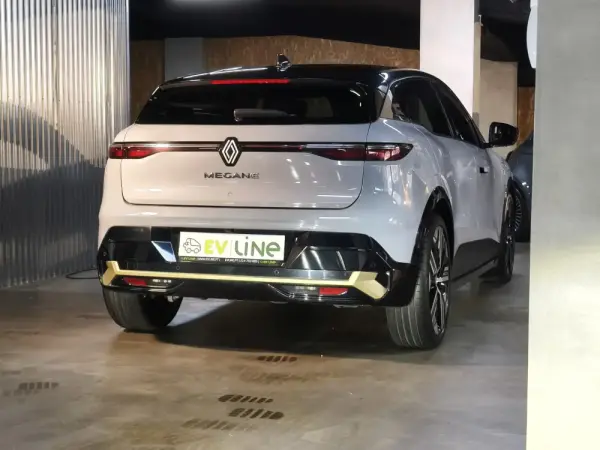 Renault Mégane E-Tech EV60 Iconic Optimum Charge 16