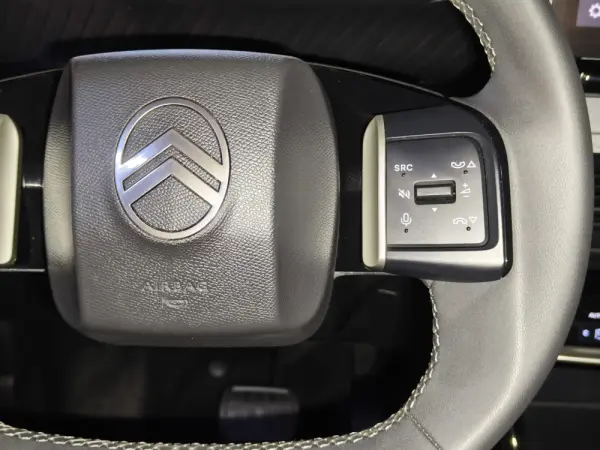 Citroen e-C3 44 kWh Autonomia Conforto Max 27